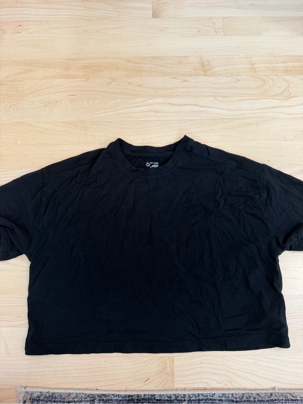 aerie Black Cropped Crewneck Tee